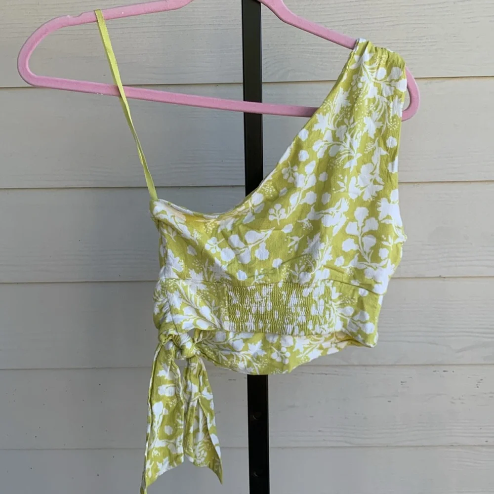 Free people one shoulder Carmen crop top xsmall